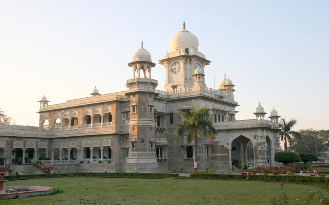 Institutional Associations - The Daly College, Indore